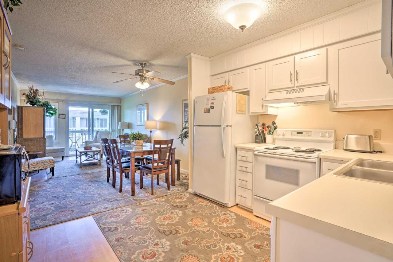 Isle Of Palms Condo With Pool Access Walk To Beach! Exterior photo